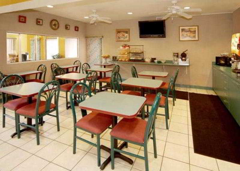 Studio 6 Pensacola, Fl - West I-10 Ferry Pass Restaurace fotografie